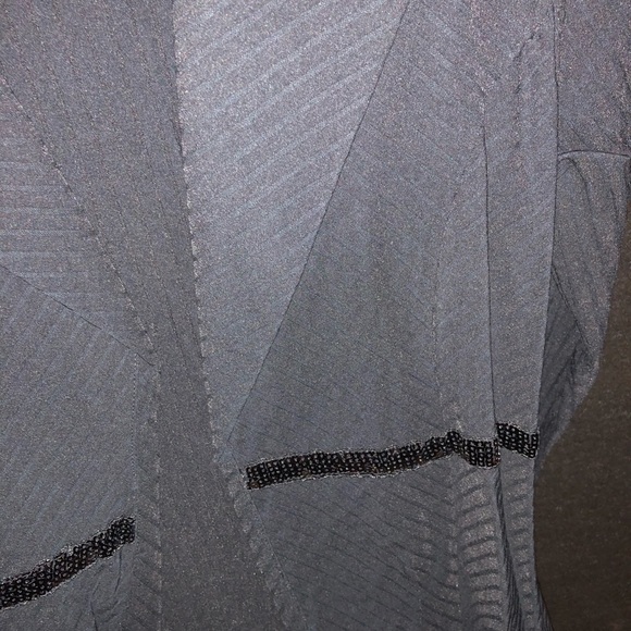 Vanity Black Pleated Suit Jacket - Picture 4 of 5